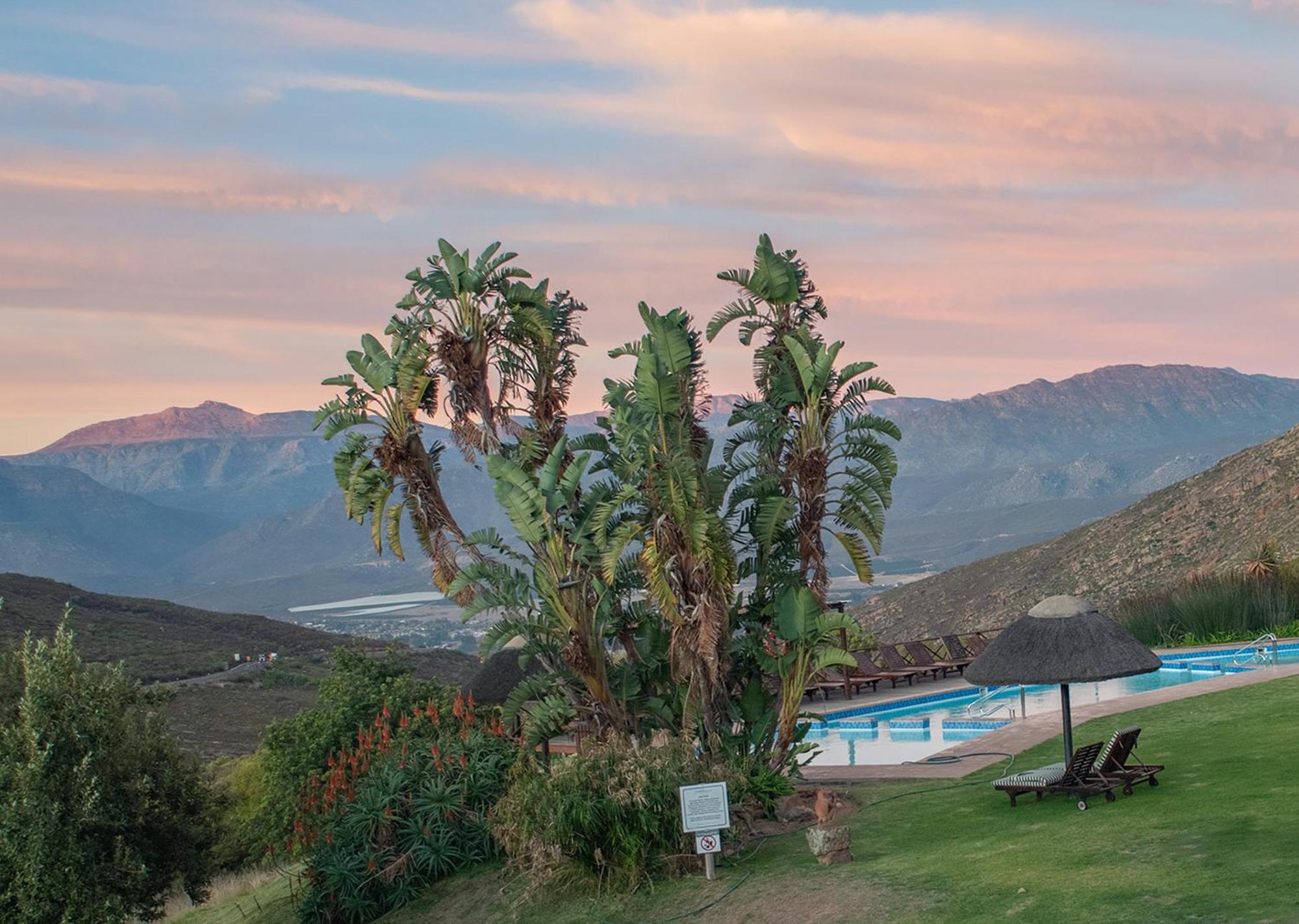 Piekenierskloof Mountain Resort By Dream Resorts Citrusdal Exteriör bild